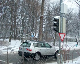 Landstra�e im Schnee
